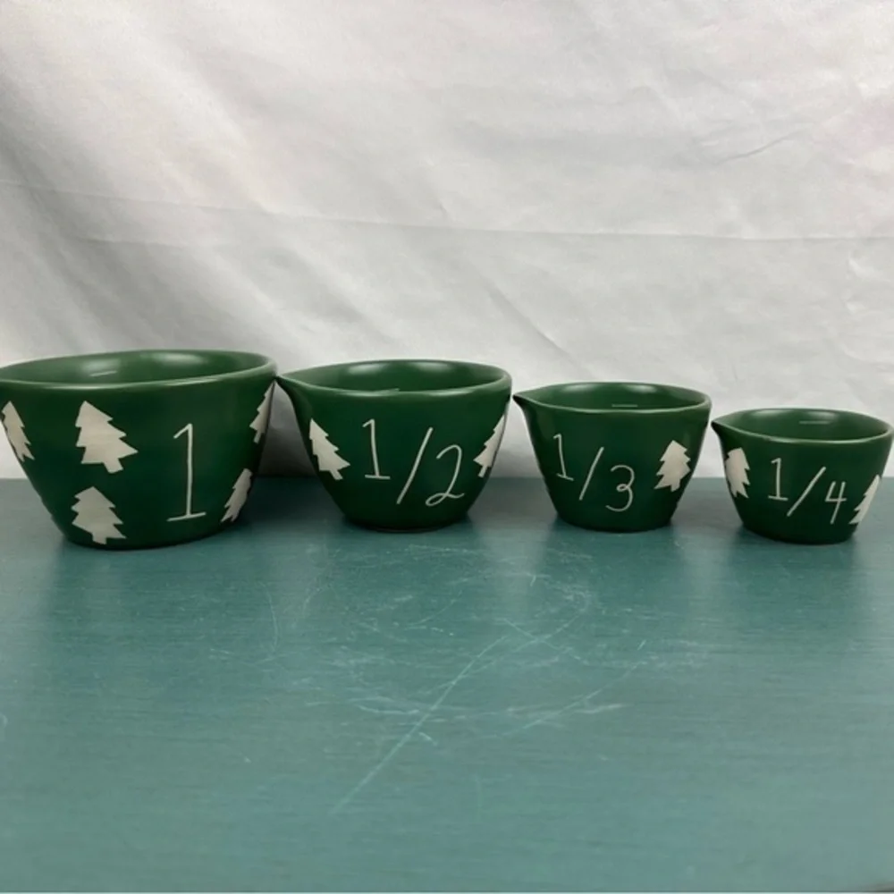 NWT Rae dunn christmas tree‎ measuring cups